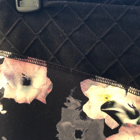 Anthropologie Floral Print Leggings - Picture 6 of 7